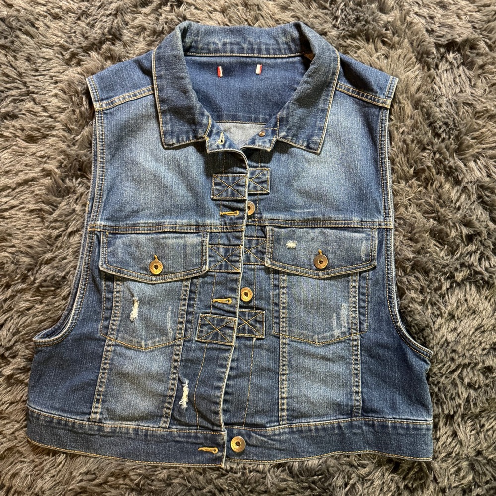 Unionbay Womens Distressed Denim Vest Medium Blue Cotton Jean Jacket